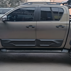Kapı Koruması TOYOTA Hilux
