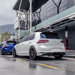 VW VOLKSWAGEN Golf MK 7 R 2013-2016 ile uyumlu Arka Bıçak v2